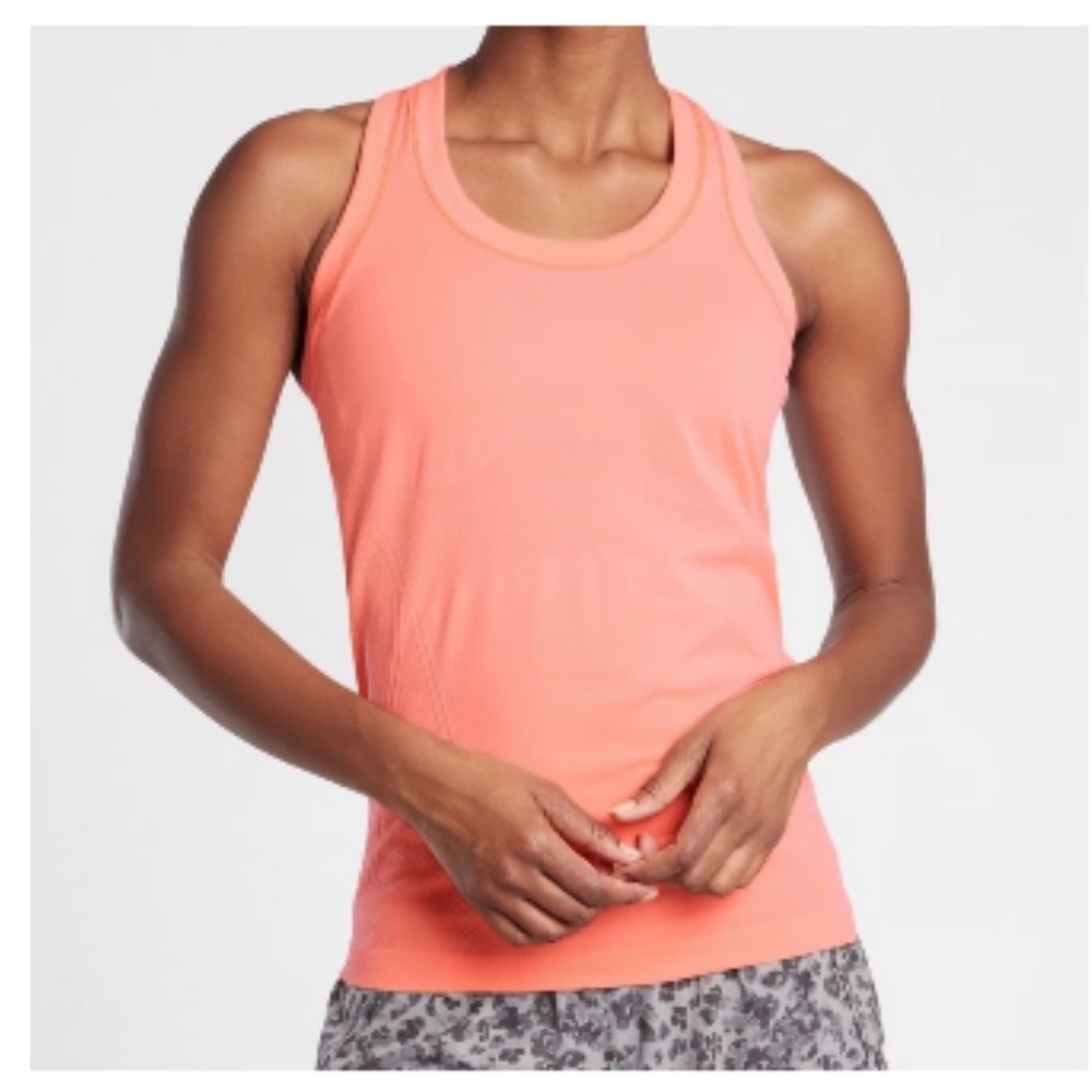 Athleta Momentum Tank - Peach